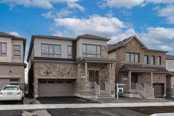 34 Shepherd DR, Barrie, ON L9J 0P3