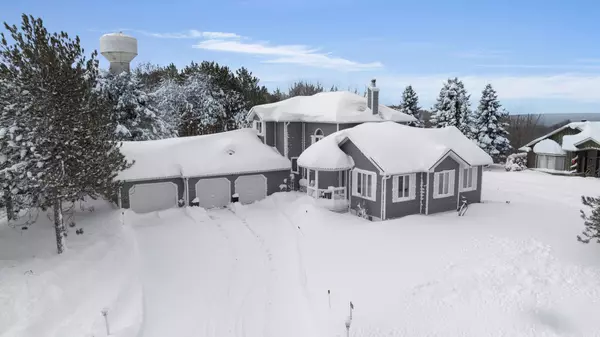 54 Highland DR, Oro-medonte, ON L0L 2L0