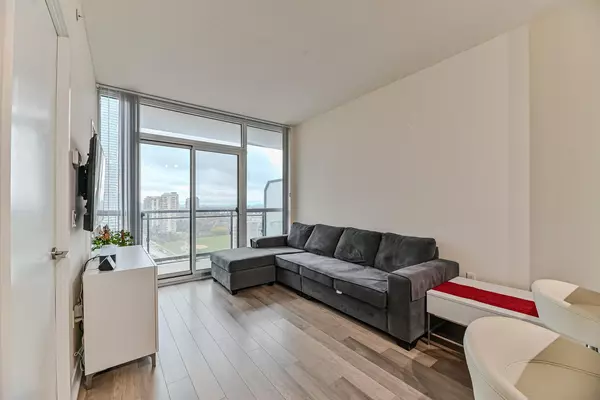 Mississauga, ON L5K 0K4,3975 Grand Park DR W ## 1510