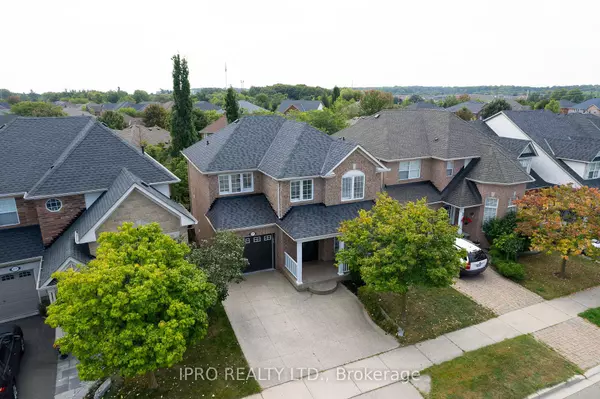 Oakville, ON L6M 4S3,2518 Carberry WAY