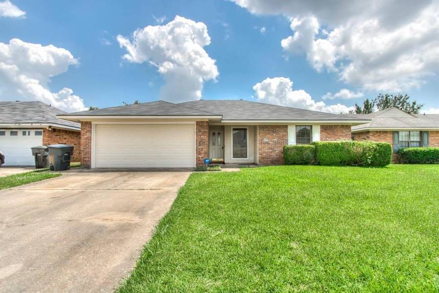 5208 Lauri Lane, Bossier City, LA 71112