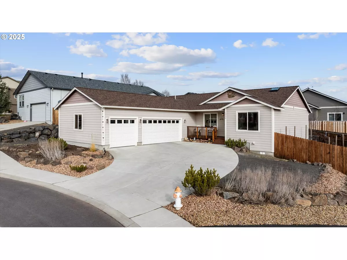 Prineville, OR 97754,1332 NE PIPPEN CT