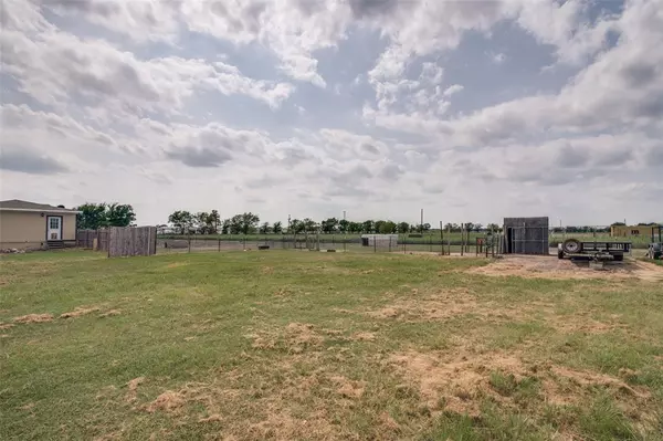 9648 County Road 147, Kaufman, TX 75142