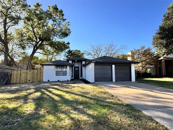 6306 Mercedes Drive, Arlington, TX 76001