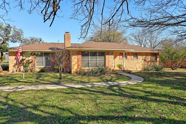 1289 S Waco Street,  Van Alstyne,  TX 75495