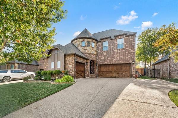 8112 Odell Street, North Richland Hills, TX 76182