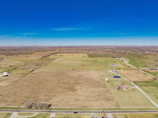 TBD Lot 8 Beach Road, Bowie, TX 76230