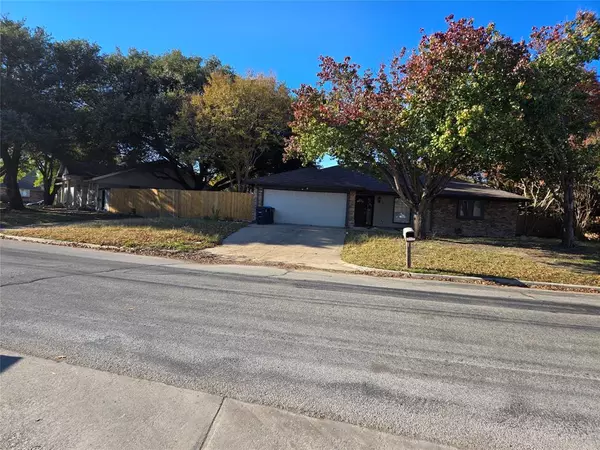 Fort Worth, TX 76137,6705 Spoonwood Lane