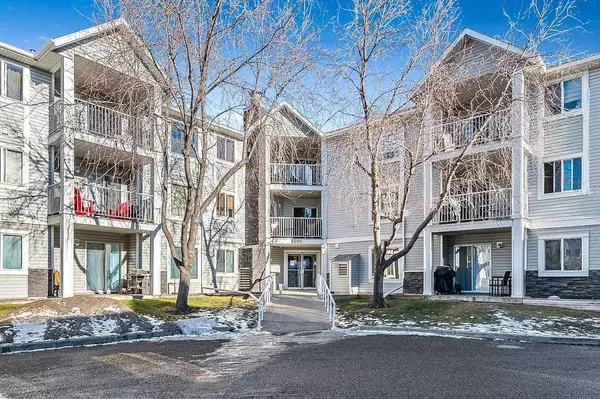 3306 Valleyview PARK SE #306, Calgary, AB T2B 3R6