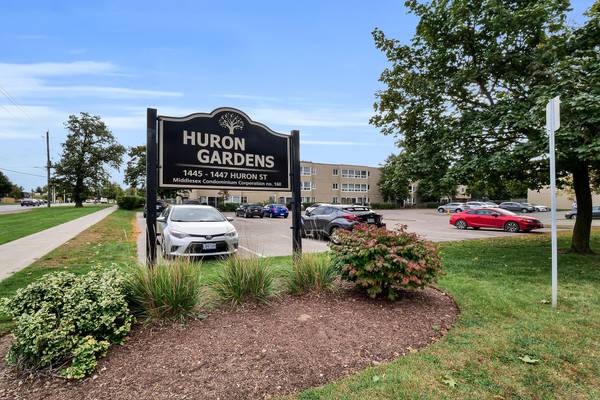 1447 Huron ST #212, London, ON N5V 2E6