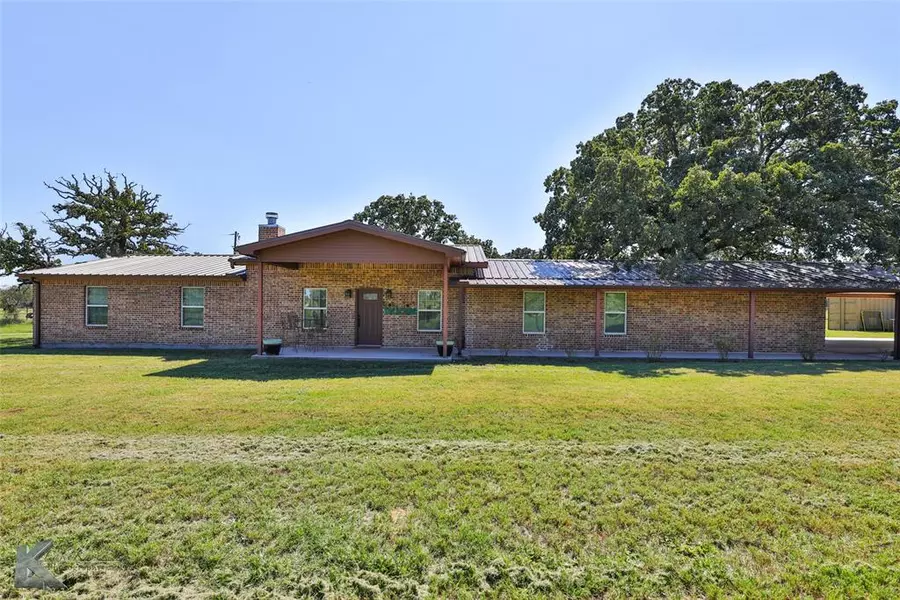 1821 S 4th Street, Clyde, TX 79510