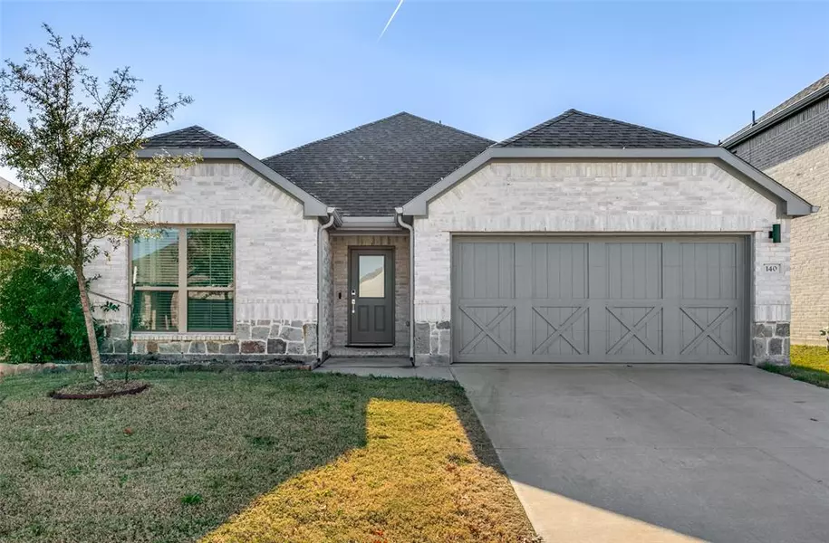 140 Chase Creek Drive, Lavon, TX 75166