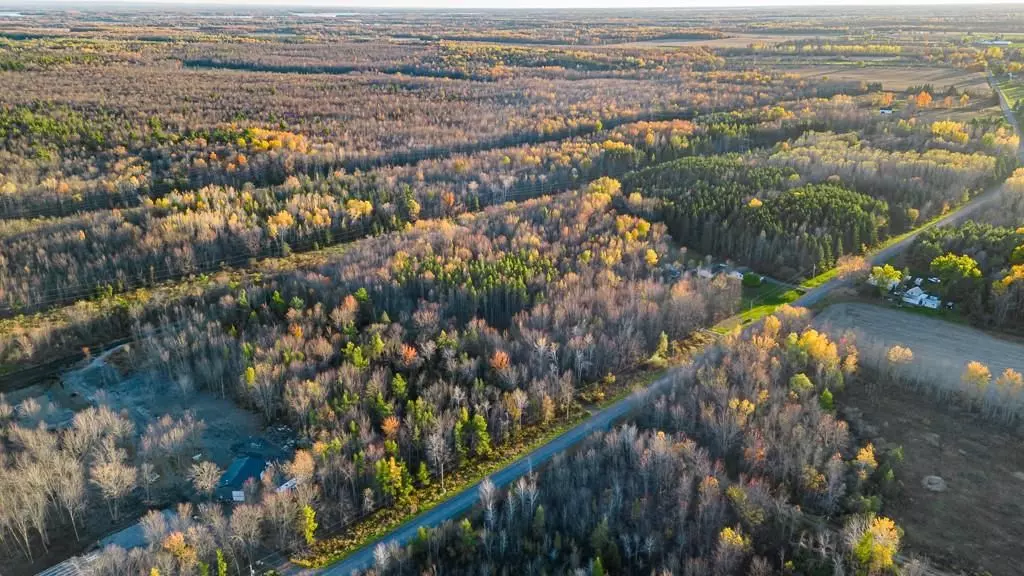 Stormont, Dundas And Glengarry, ON K0C 1R0,0000 NORTH LUNENBURG RD