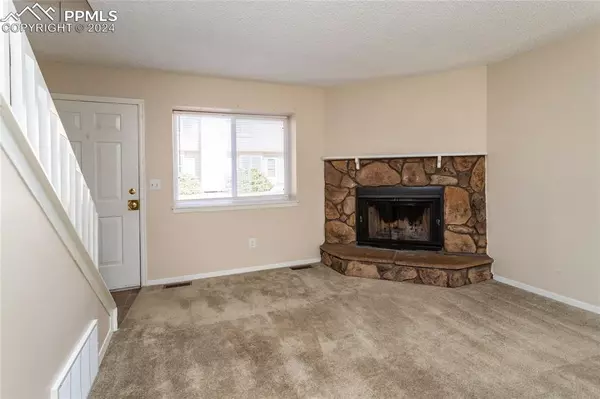 Colorado Springs, CO 80916,3077 Starlight CIR