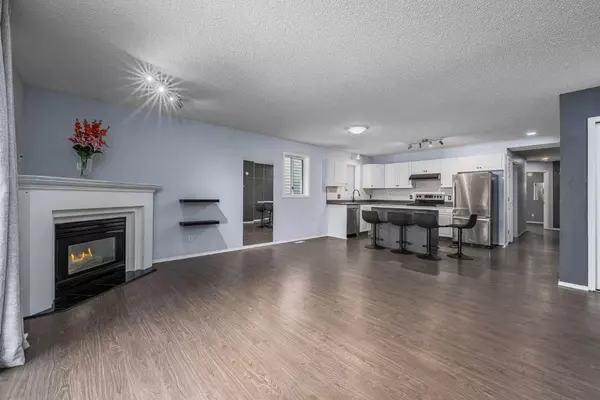 Calgary, AB T2M 2H3,121 27 AVE Northwest #301