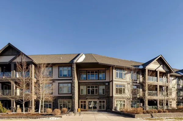 45 Aspenmont HTS SW #206, Calgary, AB T3H 0E5