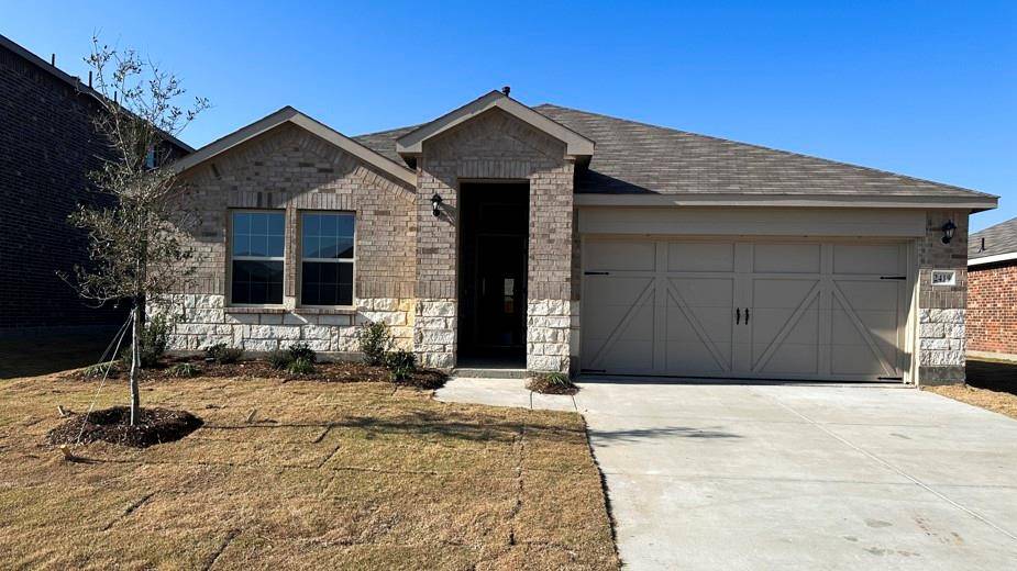 2419 Quiet Oak Lane, Crandall, TX 75114