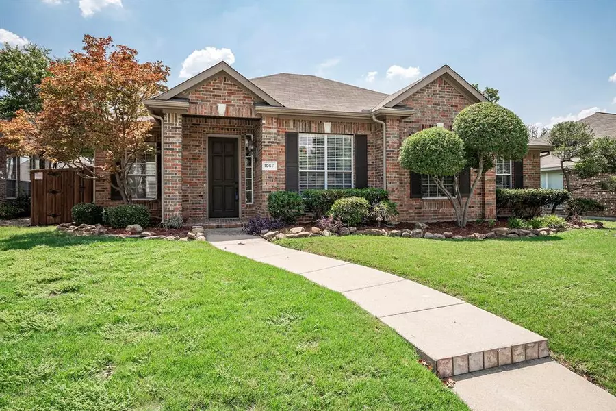 10511 Camelot Drive, Frisco, TX 75035