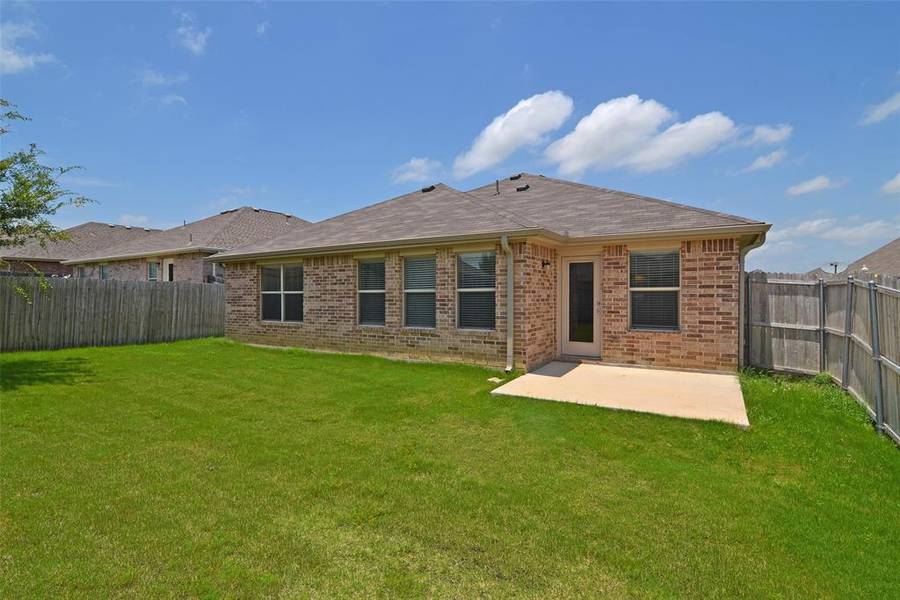 1448 Puerto Lago Drive, Little Elm, TX 75068