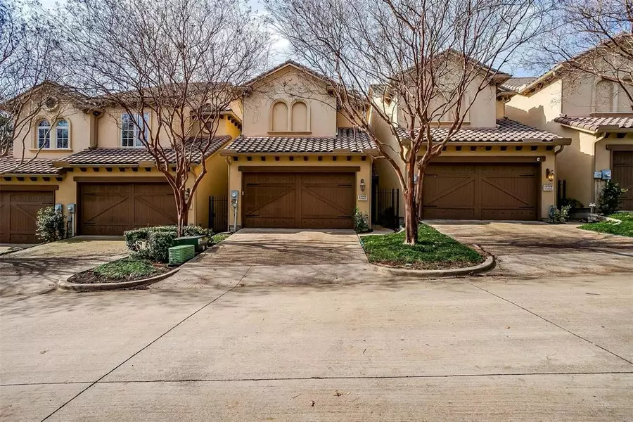 14755 Stanford Court, Addison, TX 75254