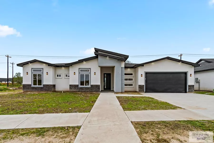 6484 FAR EAST TRL, Brownsville, TX 78521