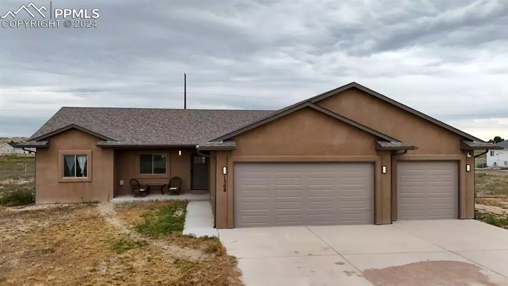 1308 N Thorpe DR, Pueblo West, CO 81007