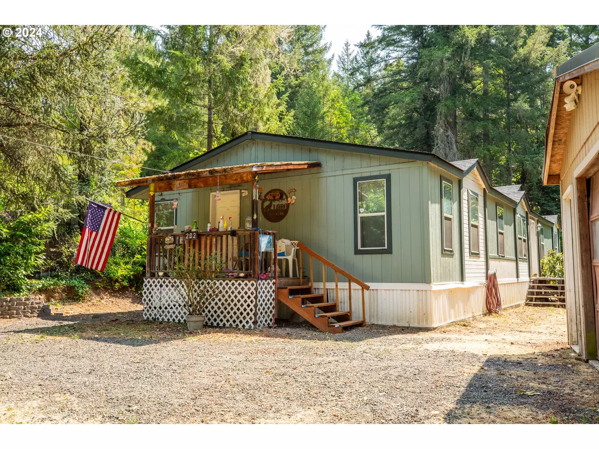 Myrtle Creek, OR 97457,292 HEWES CREEK LN