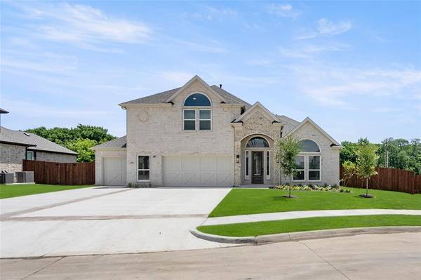 2814 White Plains Drive, Midlothian, TX 76065