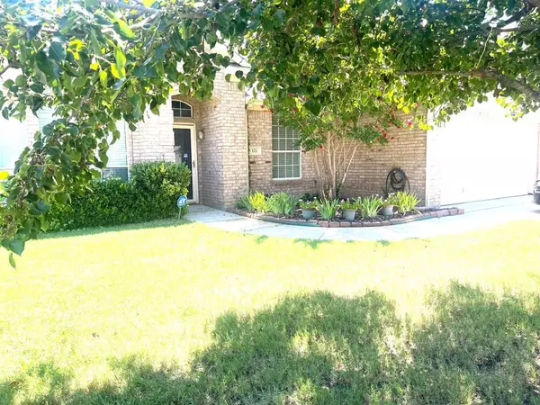 Azle, TX 76020,121 Timber Cross Court