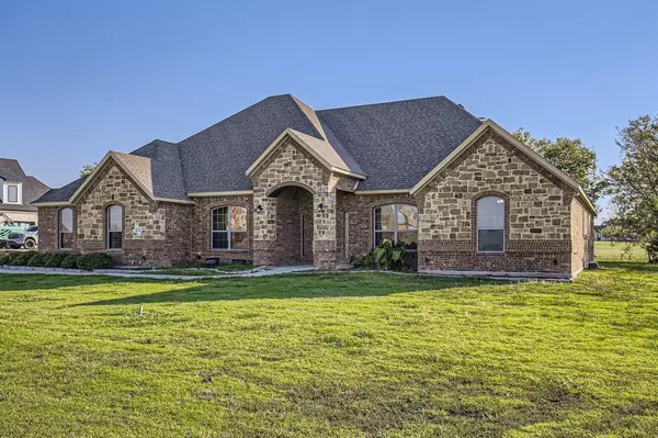 1690 Winding Creek Lane, Rockwall, TX 75032