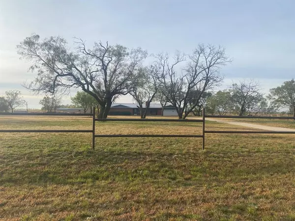 Ovalo, TX 79541,1733 County Road 134