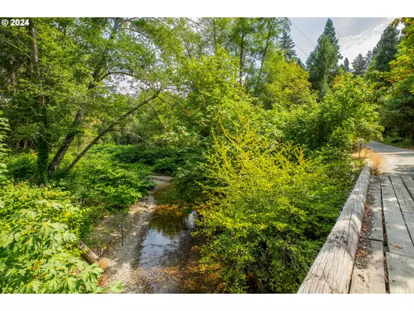 Myrtle Creek, OR 97457,292 HEWES CREEK LN