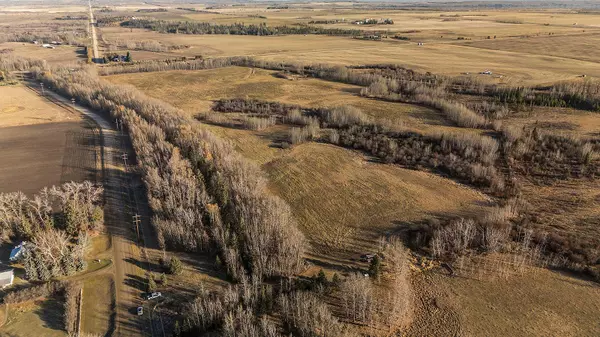 Rural Lacombe County, AB T0C0J0,391500 30 Range