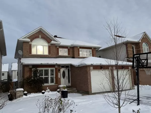 Ottawa, ON K2W 1H9,302 Edgemoore CRES W