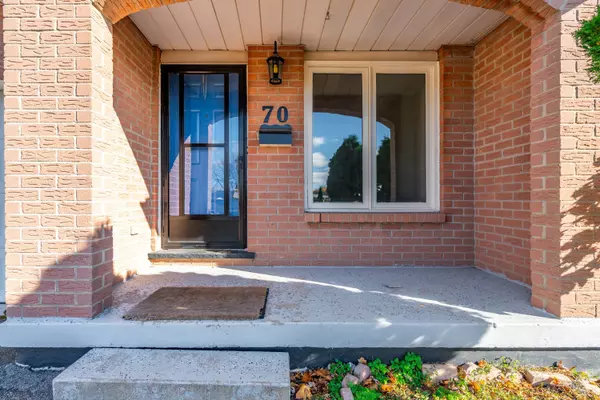 Niagara, ON L2V 4K7,70 LAMPMAN CRES #UPPER