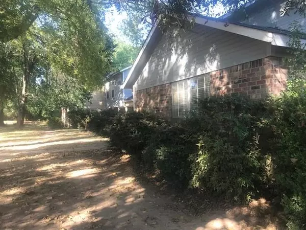 Greenwood, LA 71033,6981 Magnolia Street #5