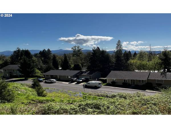 Cottage Grove, OR 97424,Kalapuya WAY ##4300