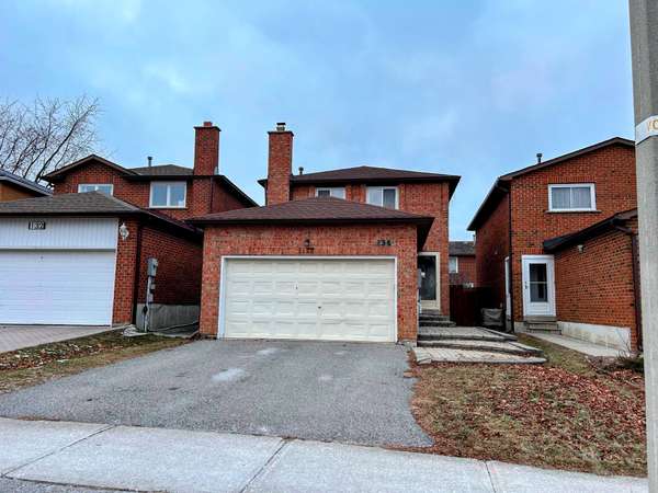 136 Campbell AVE, Vaughan, ON L4J 4Z6