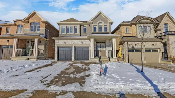 86 Robb Thompson RD, East Gwillimbury, ON L0G 1M0