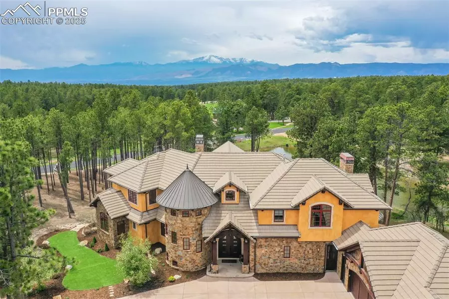 4602 High Forest RD, Colorado Springs, CO 80908