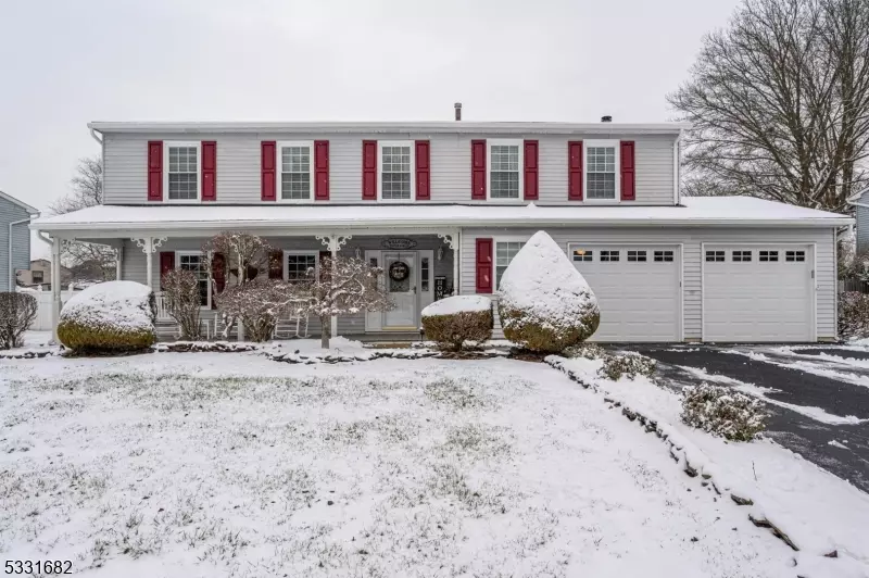 22 Peachstone Rd, Howell Twp., NJ 07731