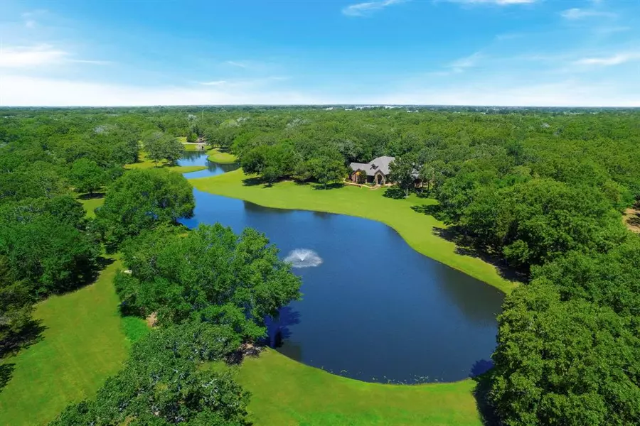 7383 Sandy Lake Road, Quinlan, TX 75474