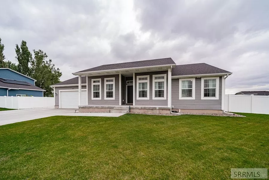 3755 Rich Lane, Ammon, ID 83406