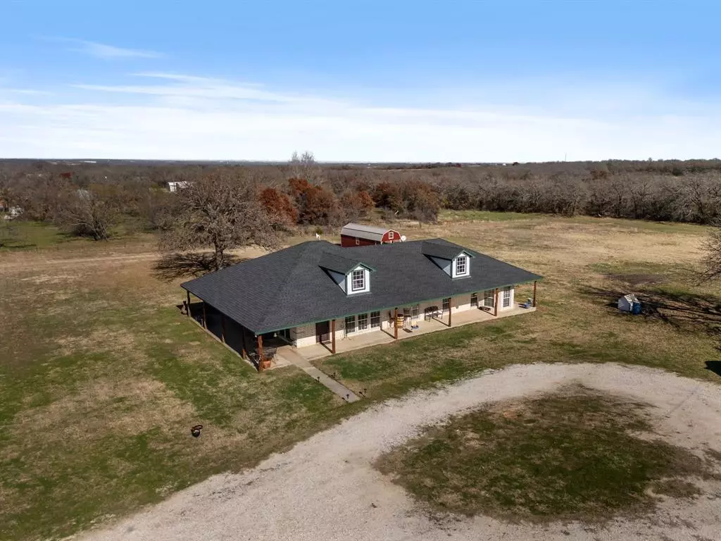 Paradise, TX 76073,820 County Road 3592