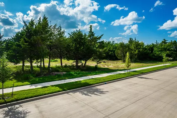 4241 Tea Olive Trail, Midlothian, TX 76065