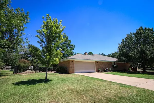 Denton, TX 76205,805 Sandpiper Drive