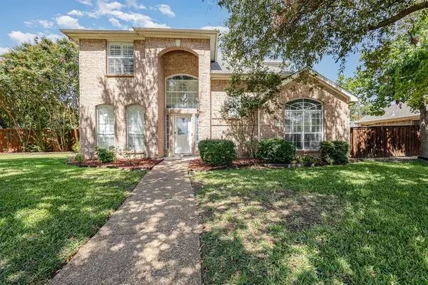 2841 Kings Gate Drive,  Carrollton,  TX 75006