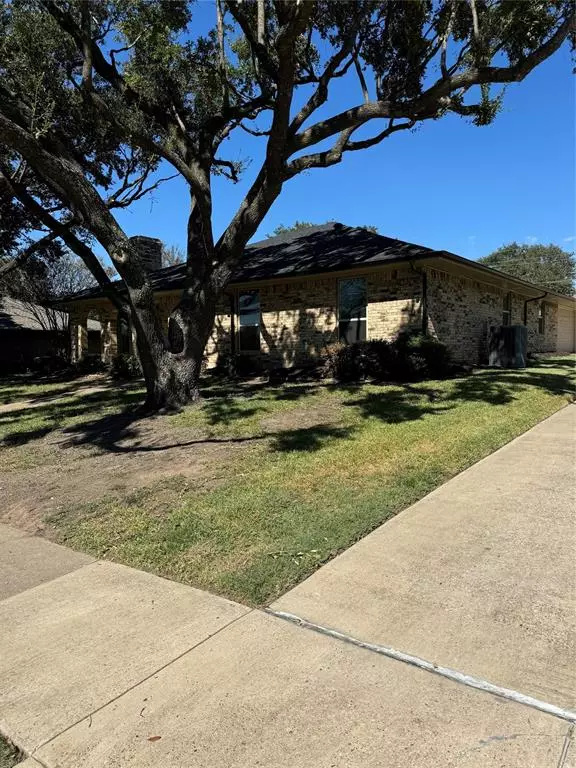 Ennis, TX 75119,1314 Mount Vernon Street