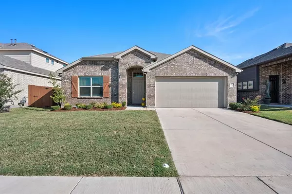 3126 Blacksmith Lane, Heartland, TX 75126