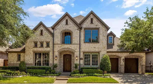 Plano, TX 75024,5744 Cadence Lane